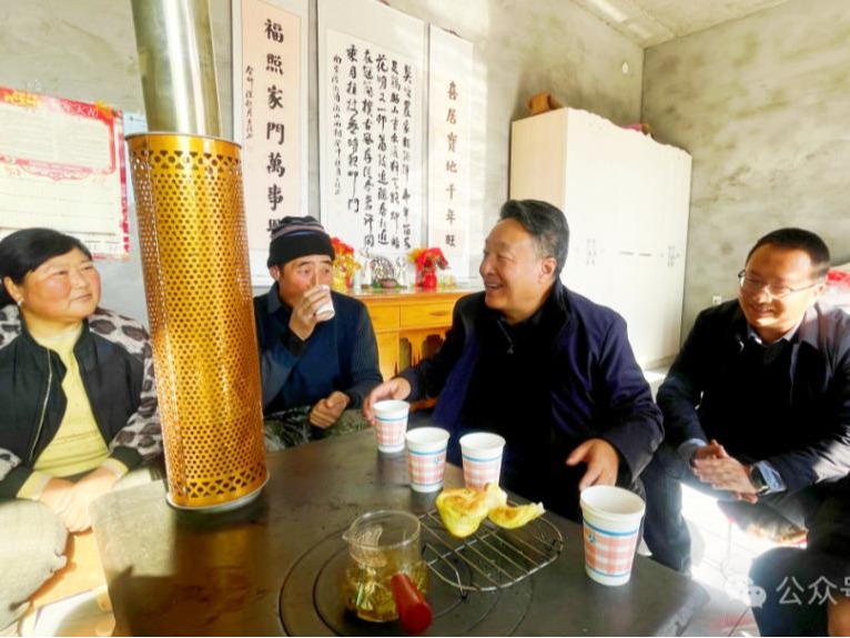 贺岁送温暖 慰问递真情——博鱼网页版组织开展春节前走访慰问活动